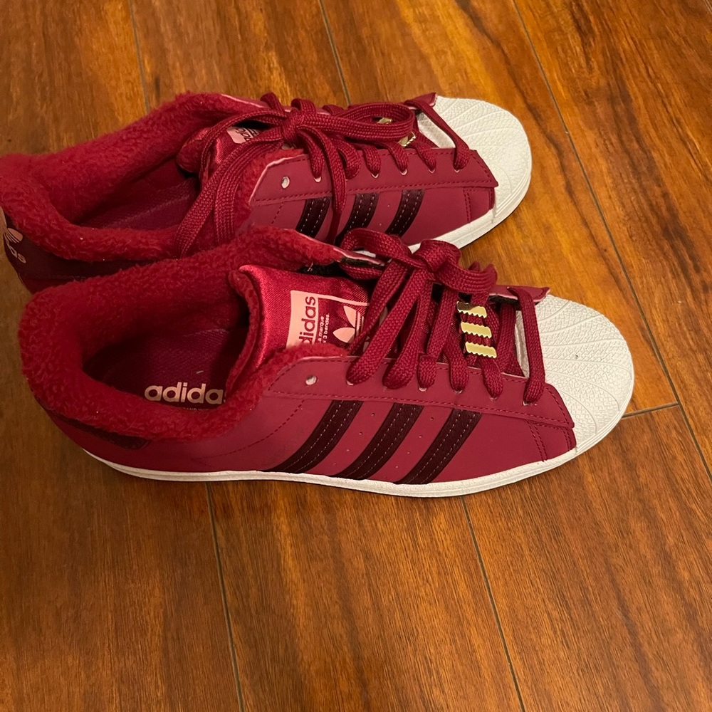 Women’s Adidas Burgundy Sneakers. Size 9. New.